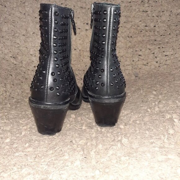 ASH-Booties-Black Leather-Side Zip-Stacked Heel-Black Studs-Sz 37-Excellent - Picture 5 of 7